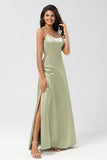 Robe de demoiselle d’honneur vert satin avec dos à lacets