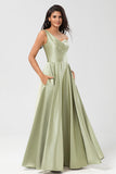 Robe de demoiselle d’honneur vert satin à une épaule avec poches