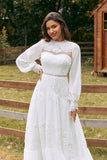 Robe de mariée bohème à manches longues ivoire avec dentelle