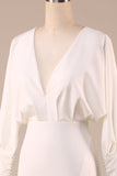 Simple Sirène Ivoire Manches Longues Robe de mariée Col V Profond