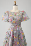 Robe de bal mauve / robe de bal brodée princesse à manches courtes