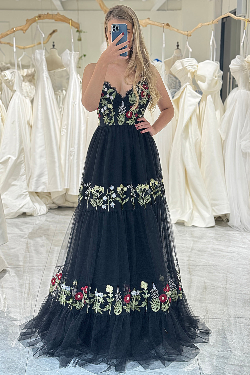 Black A Line Backless Long Prom Dress With Appliques