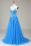 Robe de bal trapèze à bretelles spaghetti en tulle bleu avec appliques