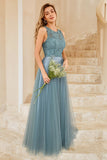 Robe de demoiselle d’honneur en tulle bleu gris avec dentelle