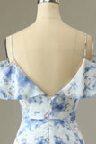 Une ligne sur l’épaule bleu imprimé floral longue robe de demoiselle d’honneur