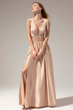 Robe de bal longue en satin champagne avec fente